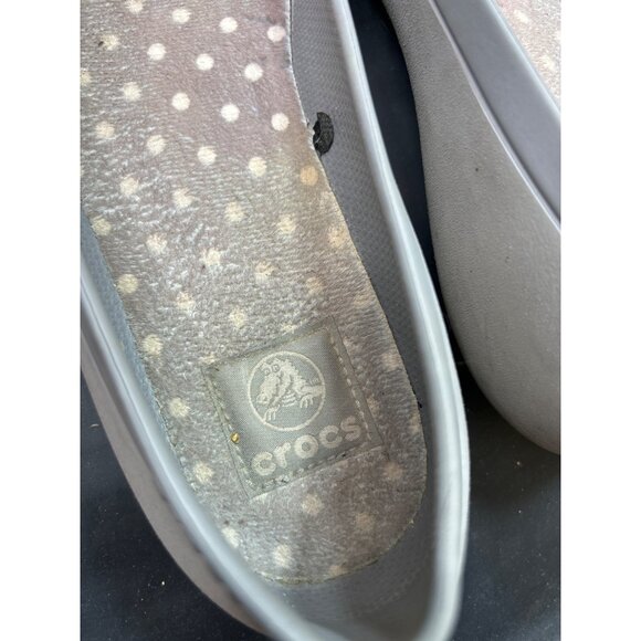 Crocs Womens Gray Flats With Bow Accent Size 8 - Picture 9 of 9
